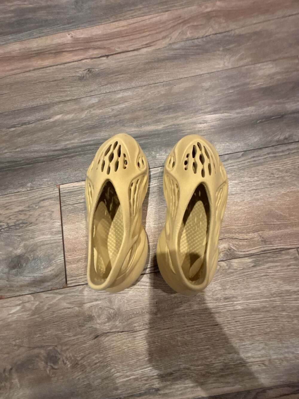 Adidas Yeezy Foam Runner Ochre Size 5